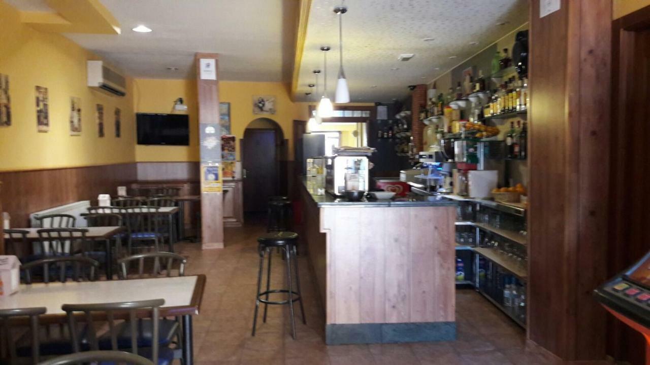 La Gallega Cacabelos  Εξωτερικό φωτογραφία